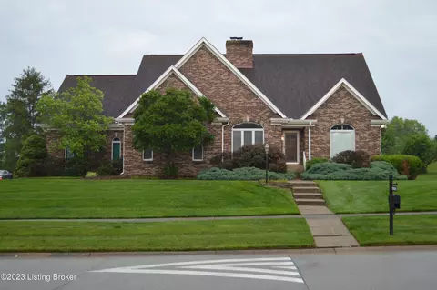10601 Black Iron Rd, Louisville, KY 40291