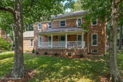 3507 Ridge Top Ct, Louisville, KY 40241