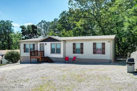 42 Elmcrest Dr, Clarkson, KY 42726
