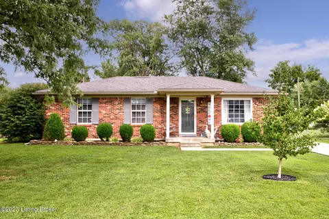176 N Oak St, Shepherdsville, KY 40165