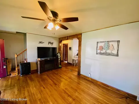 111 Armory Hl, Springfield, KY 40069 photo 3