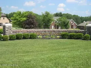 3212 Grand Lakes Dr, Louisville, KY 40299