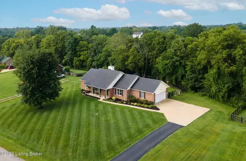 166 Ariana Dr, Fisherville, KY 40023