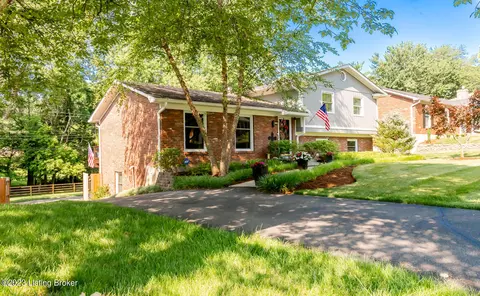 9724 Boxford Way, Louisville, KY 40242