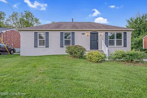 5315 Sprucewood Dr, Louisville, KY 40291