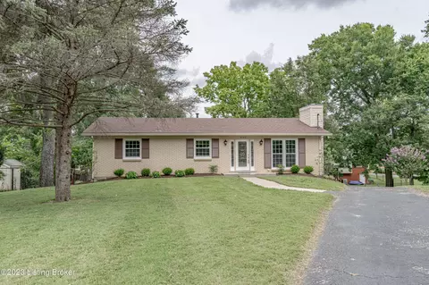 6105 Diablo Ct, Louisville, KY 40219