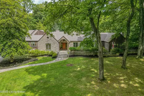 1603 Glenbrook Rd, Anchorage, KY 40223
