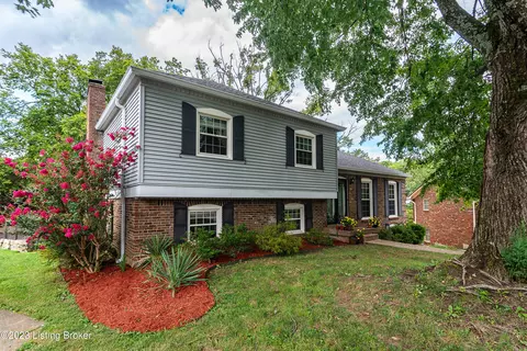 7613 Petty Jay Ct, Louisville, KY 40220