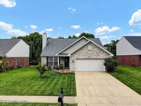 5008 Cronin Dr, Louisville, KY 40245