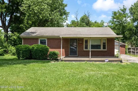 2203 Peaslee Rd, Louisville, KY 40216