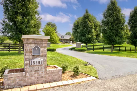 15501 Deer Run Rd, Louisville, KY 40299