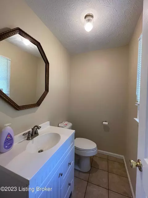 2382 Bardstown Rd, Springfield, KY 40069 photo 18