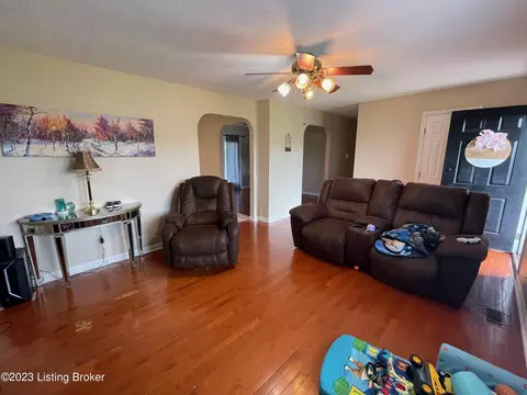 2382 Bardstown Rd, Springfield, KY 40069 photo 10