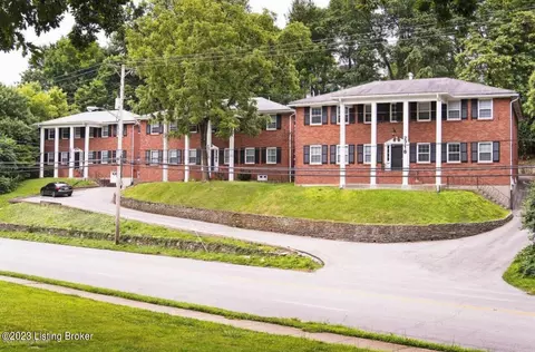 2716 Brownsboro Rd, Louisville, KY 40206