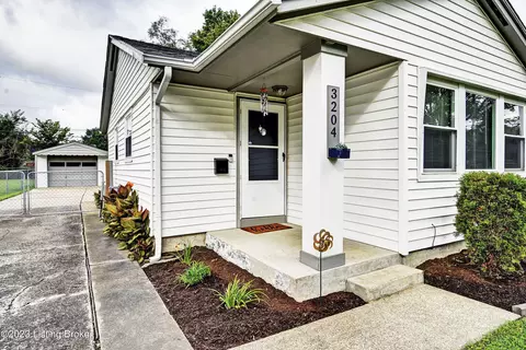 3204 Ainslie Way, Louisville, KY 40220