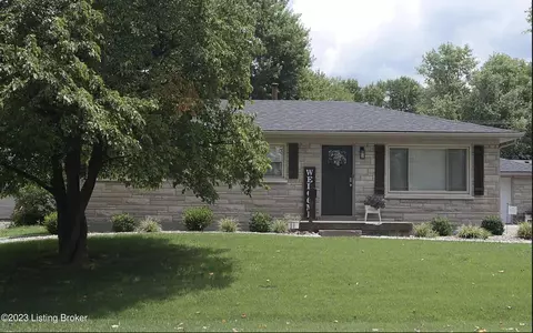 8815 Aristides Dr, Louisville, KY 40258