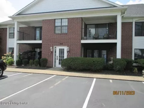 1278 Parkway Gardens Ct #227, Louisville, KY 40217