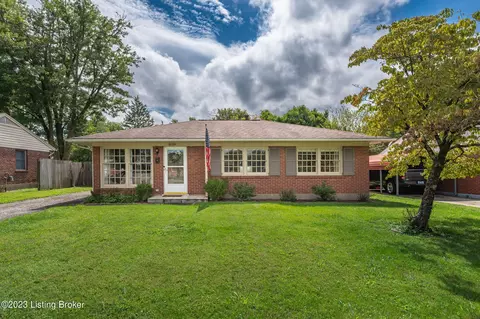 3824 Klondike Ln, Louisville, KY 40218