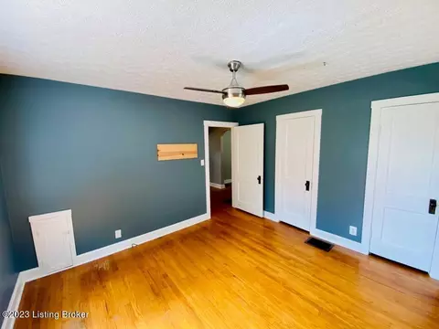 212 E Virginia Ave, Springfield, KY 40069 photo 8
