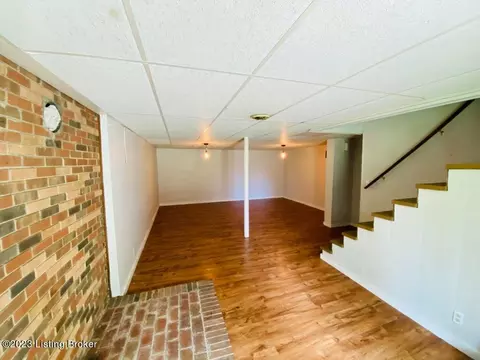 212 E Virginia Ave, Springfield, KY 40069 photo 14