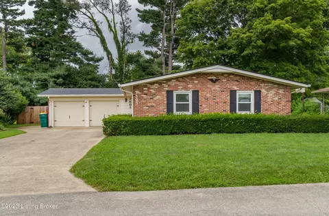 7503 Westport Rd, Louisville, KY 40222