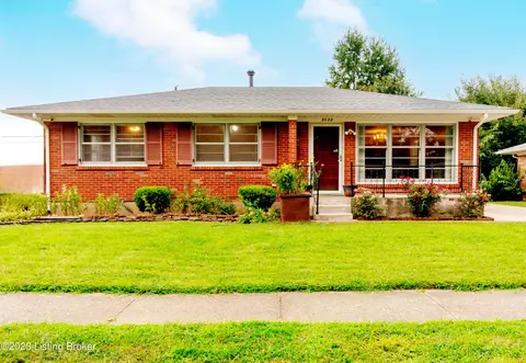 3522 Autumn Way, Louisville, KY 40218