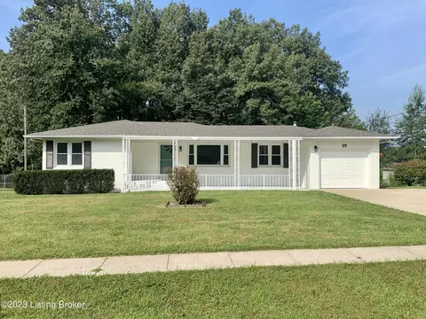 129 Edgewood Rd, Radcliff, KY 40160
