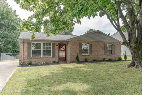 6602 Musket Dr, Louisville, KY 40228