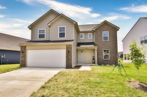2122 Carnegie Dr, Shelbyville, KY 40065