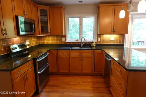 7305 Fox Bluff Pl, Prospect, KY 40059 photo 12