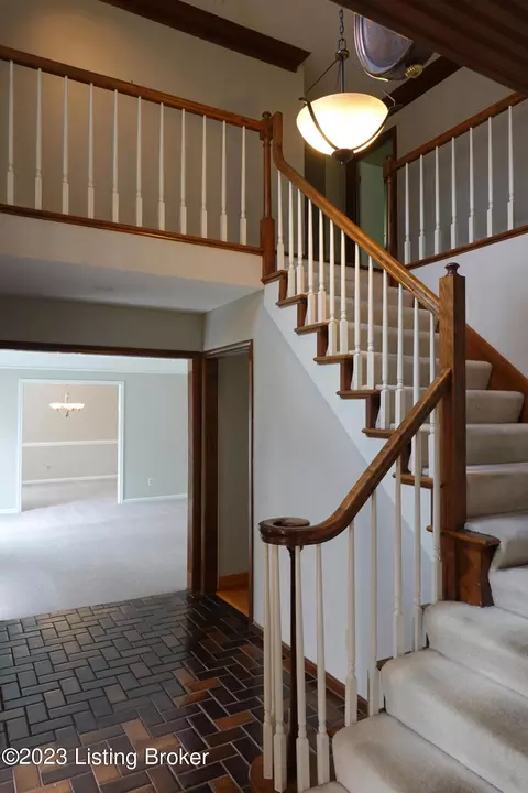 7305 Fox Bluff Pl, Prospect, KY 40059 photo 6
