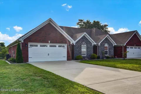 104 Tallowtree Ct, Mount Washington, KY 40047