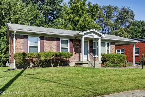 4222 Buxton Dr, Louisville, KY 40218