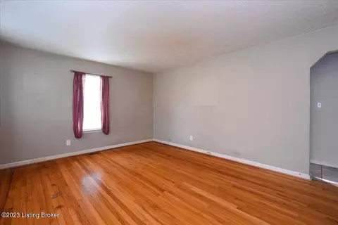 1306 Farmdale Ave, Louisville, KY 40213
