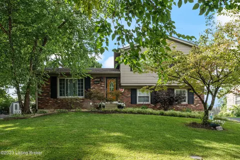 8510 Watterson Trl, Louisville, KY 40299
