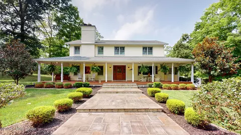 1710 Hawk Hill Rd, La Grange, KY 40031