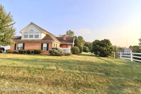 127 Azalea Ct, La Grange, KY 40031