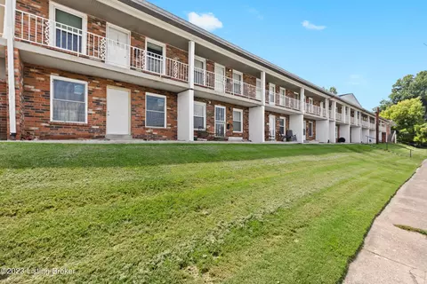 4501 S 6th St #12, Louisville, KY 40214