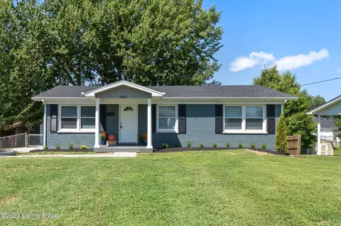 8902 Aristides Dr, Louisville, KY 40258