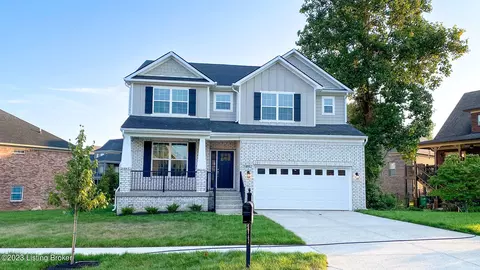 11215 Radleigh Ln, Louisville, KY 40291