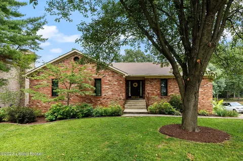 4217 Accomack Dr, Louisville, KY 40241