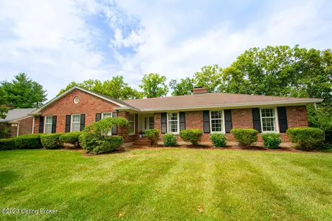 2404 Merrick Rd, Louisville, KY 40207