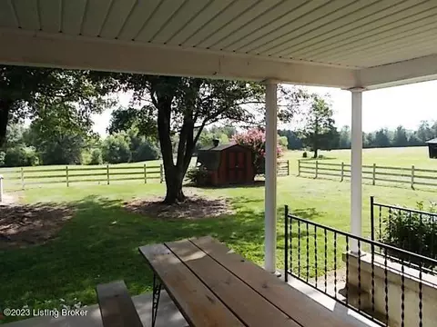 340 Holy Cross Rd, Loretto, KY 40037 photo 6