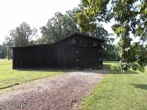 340 Holy Cross Rd, Loretto, KY 40037 photo 24