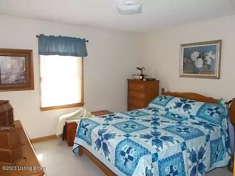 340 Holy Cross Rd, Loretto, KY 40037 photo 12