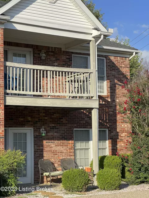 1101 Powerhouse Ln #204, Louisville, KY 40242