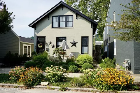 414 W Third St, Madison, IN 47250