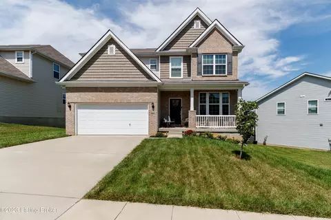 10003 Creek View Estates Dr, Louisville, KY 40291