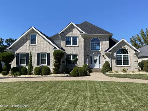 5817 Grandel Blvd, Louisville, KY 40258