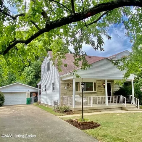 9206 Trenta Ln, Louisville, KY 40291